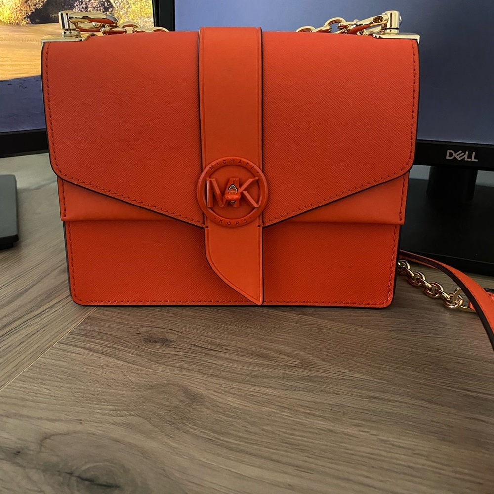 Michael Kors Greenwich Small Saffiano Leather Crossbody Bag